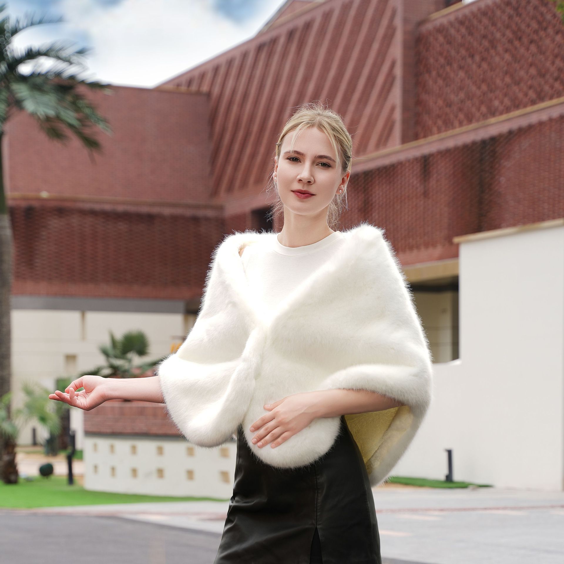 Warm White Waistcoat Elegant Host Formal Dress Warm Outerwear - Image 2