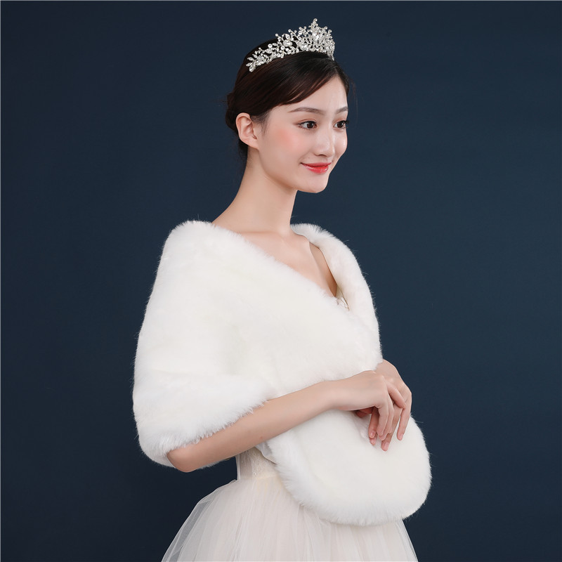 Warm Imitation Fur Thick White Fur Shawl Autumn And Winter New - Image 3