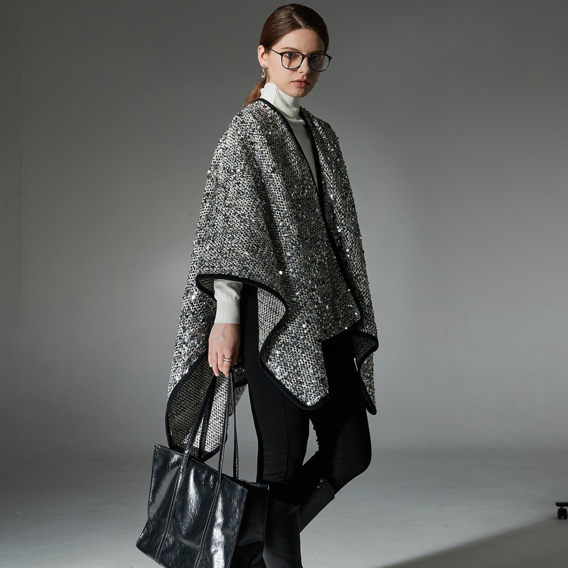 New Women's Fashion Silver Paillette Shawl - Image 2