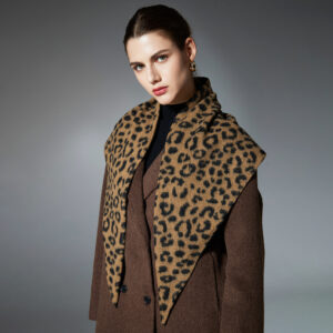 European And American Autumn And Winter Double-sided Leopard Print Triangle Shawl Scarf