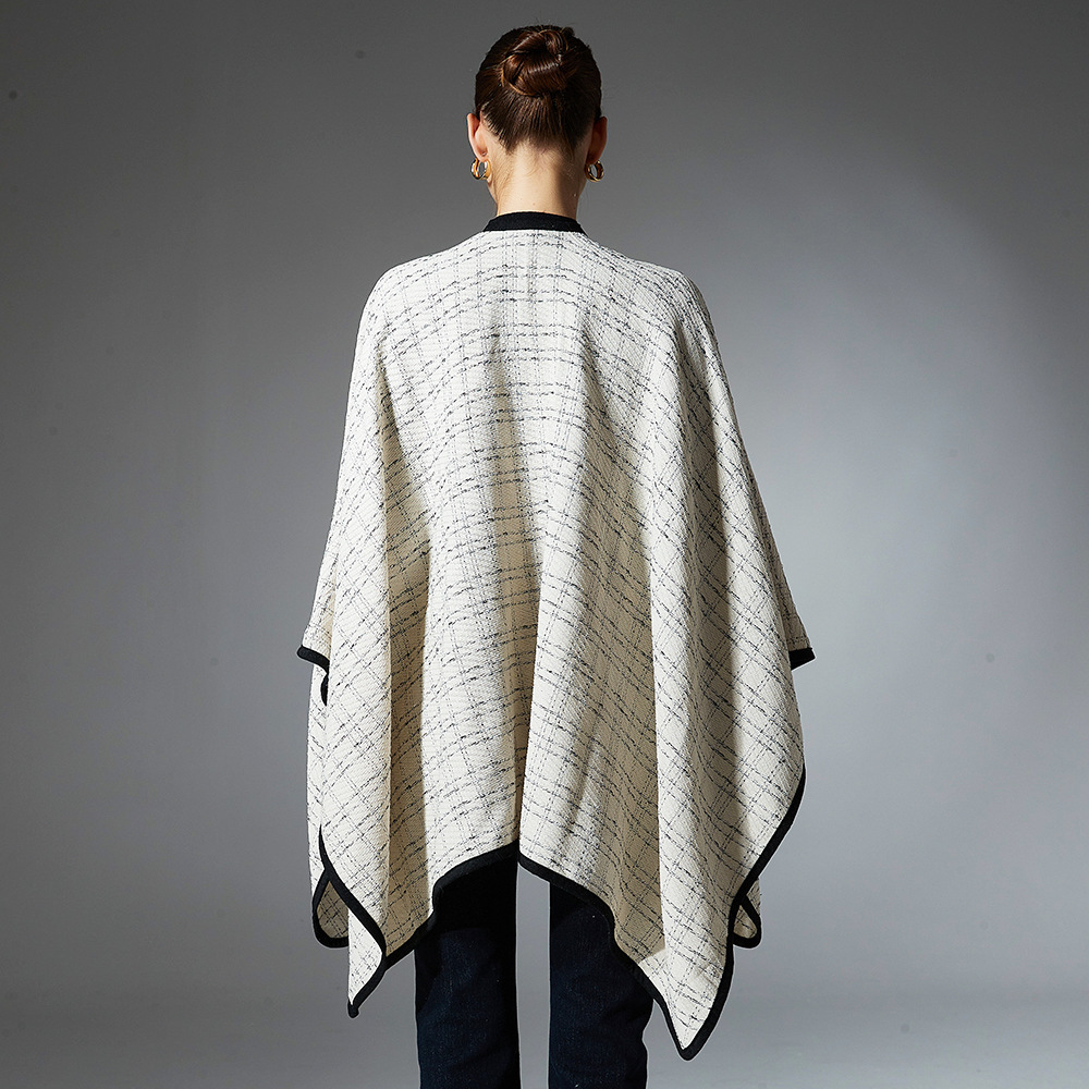 Autumn And Winter Pairs Of Beige Buckle Shawl - Image 3