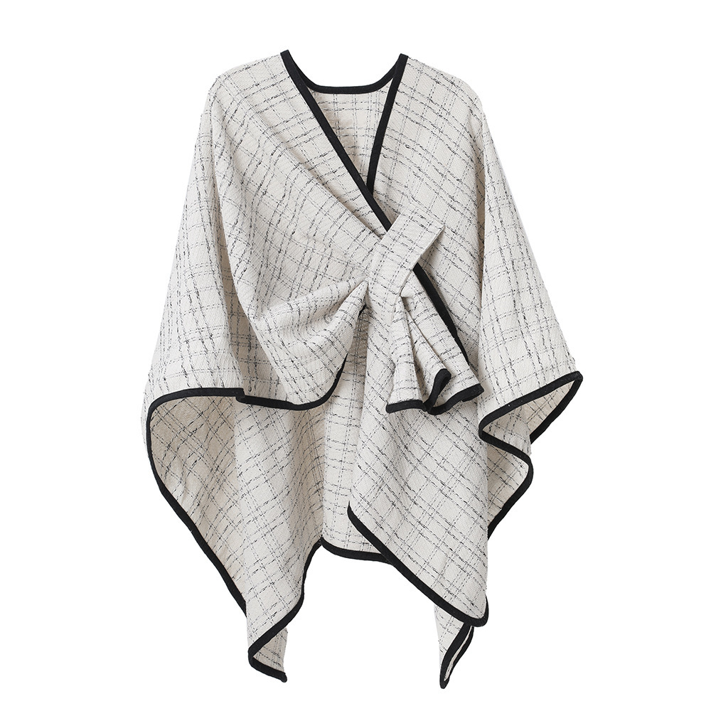 Autumn And Winter Pairs Of Beige Buckle Shawl - Image 4