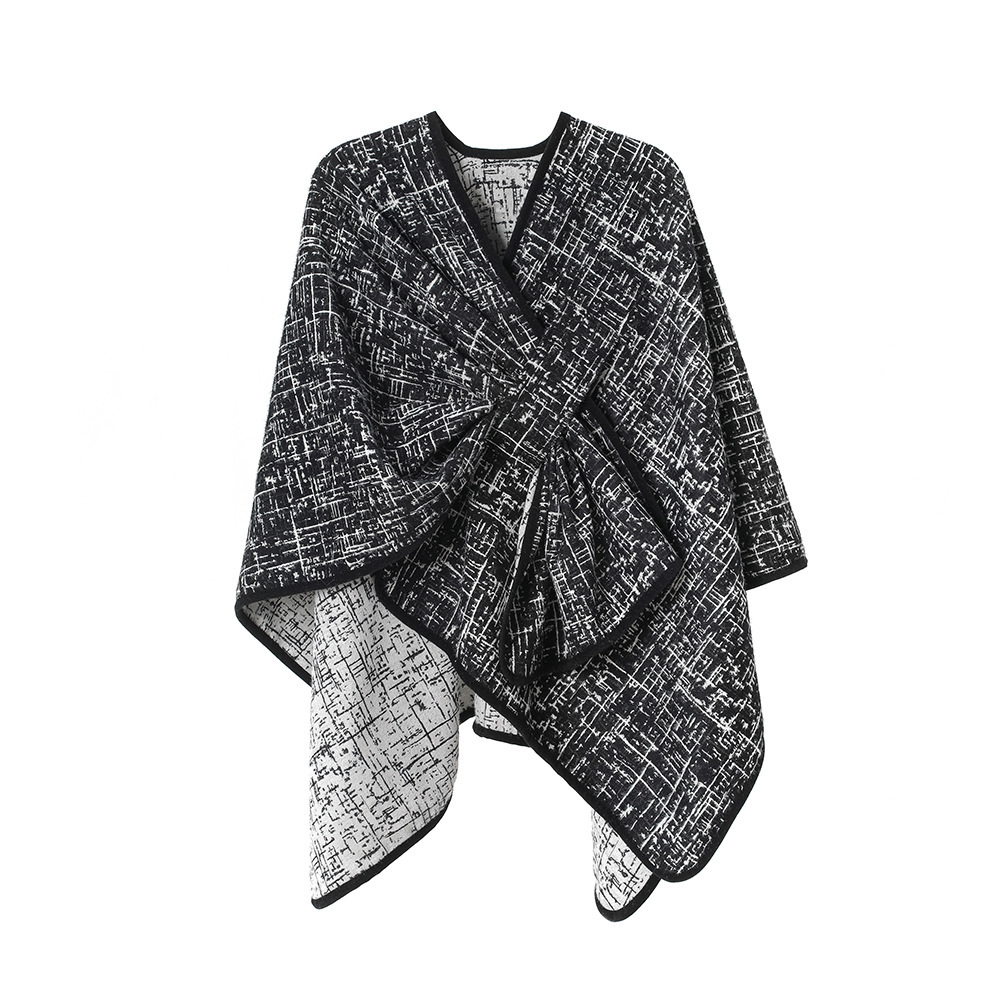 High-grade Plush Jacquard Buckle Shawl - Image 4