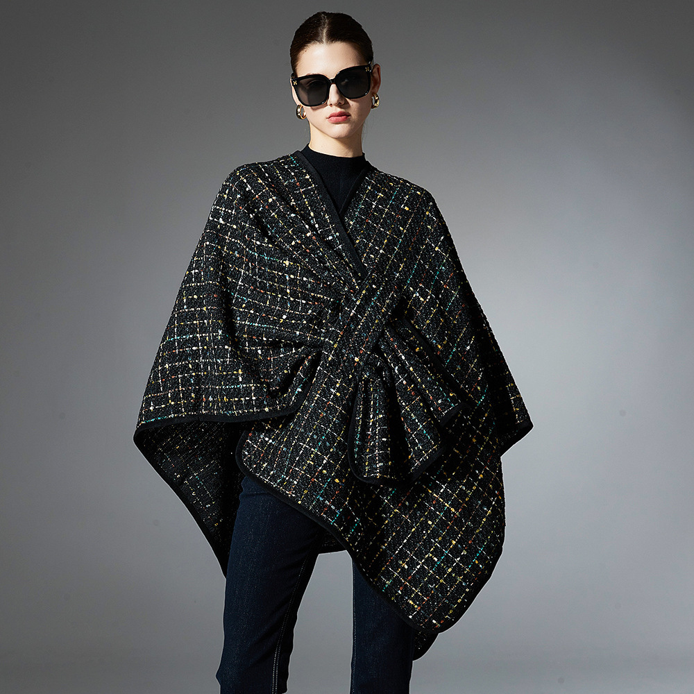 Women's Colorful Sequined Christmas Style Cross Shawl - Image 3