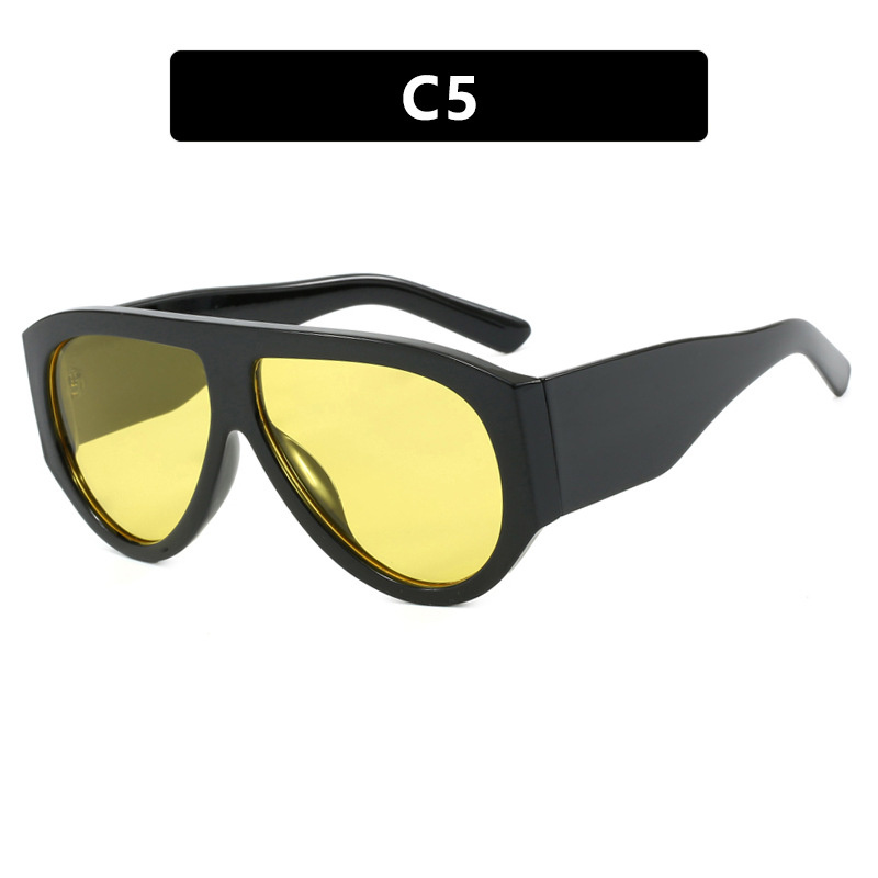 Women's Fashionable Sunglasses - Image 7
