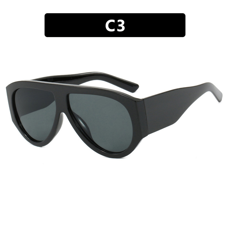 Women's Fashionable Sunglasses - Image 9