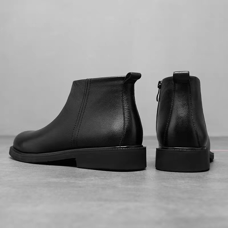 Men's Leather Shoes Solid Color Chelsea Boots - Image 3