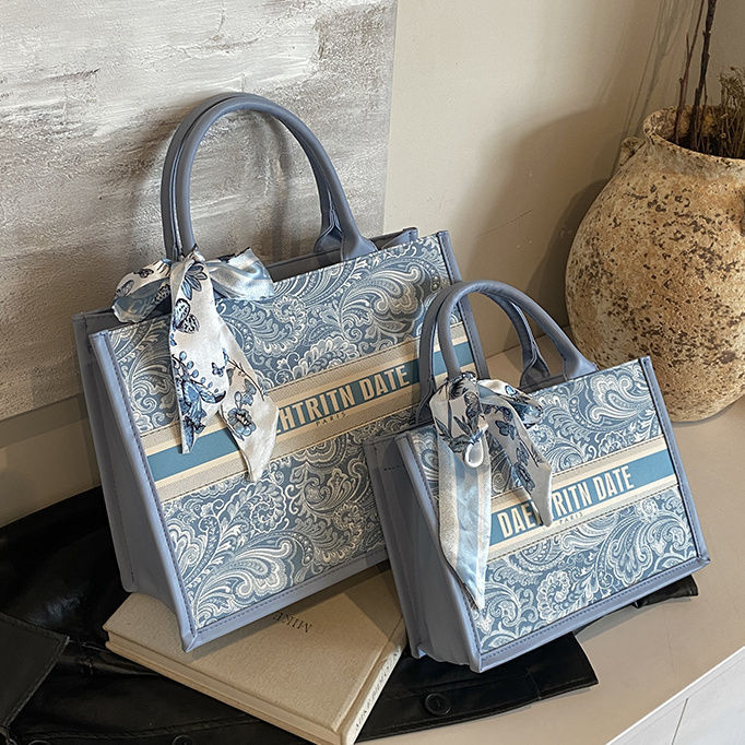 Women's Versatile Printed Hard Bottom Three-dimensional Tote Bag - Image 9