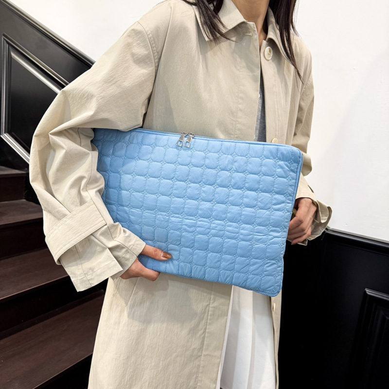 Solid Color Cloud Cotton Pleated Plaid Casual Simple Flat Storage Bag - Image 2