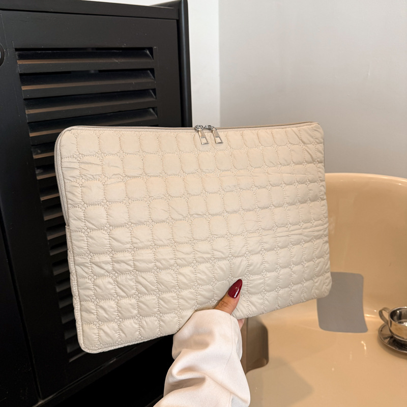 Solid Color Cloud Cotton Pleated Plaid Casual Simple Flat Storage Bag - Image 9