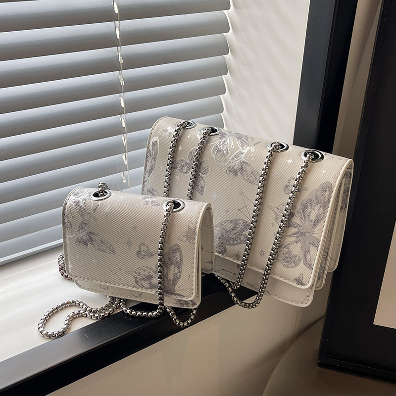 New Versatile Chain Crossbody Bag - Image 3