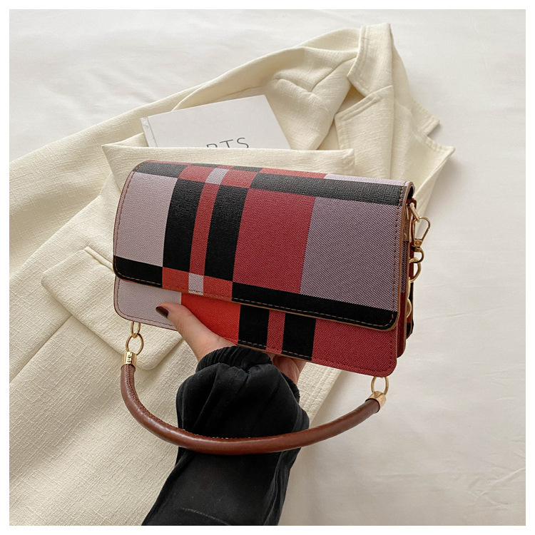 One-shoulder Portable Underarm Flow Color Contrast Patchwork Small Square Bag - Image 6