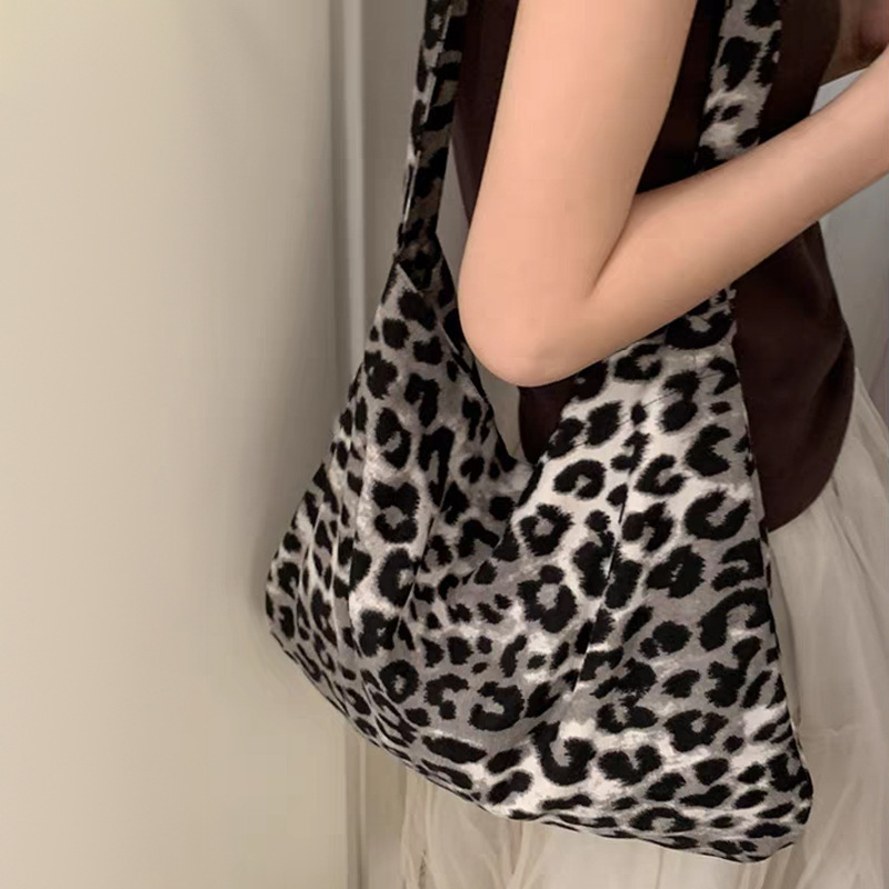 Large Capacity Casual Women's Bag