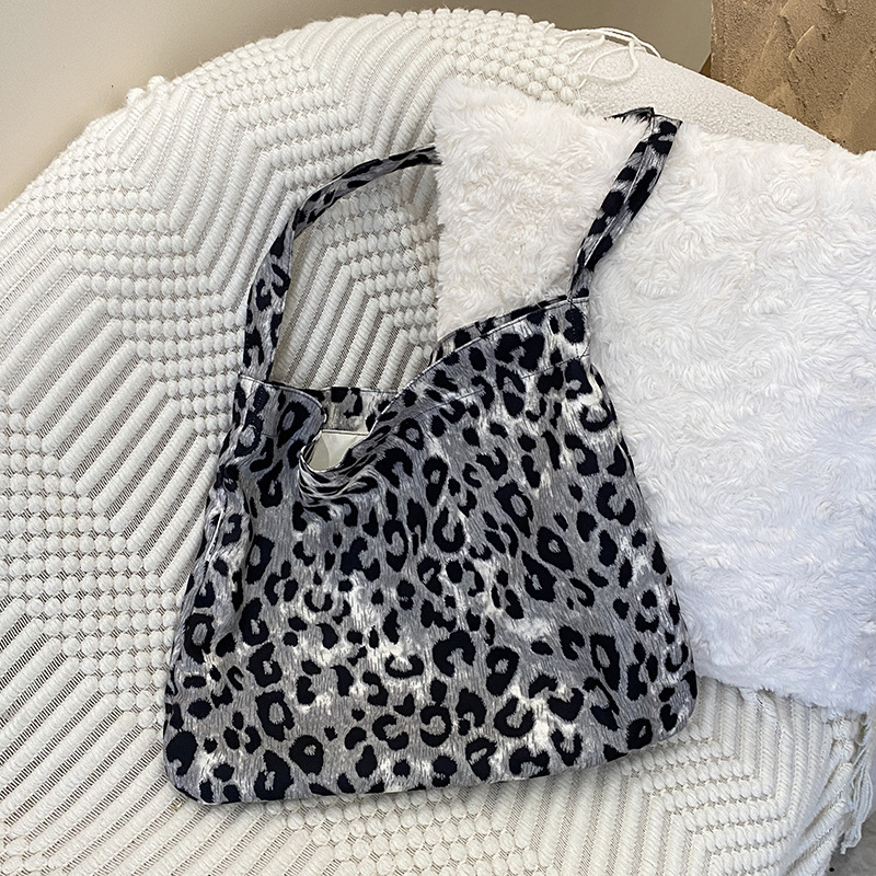 Large Capacity Casual Women's Bag - Image 4