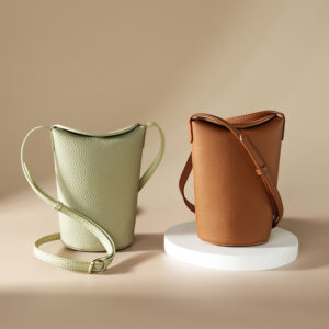 Leather Women's Casual Zip Crossbody Bag