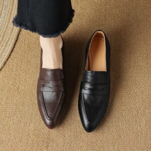 New Retro Pointed Toe Flat Bottom Slip-on Loafers