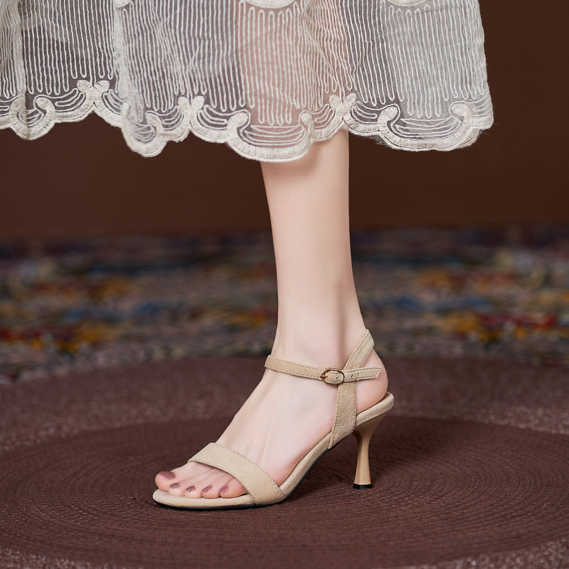 Women's Comfortable Small Size Sandals With Simple High Heel Strap - Image 2