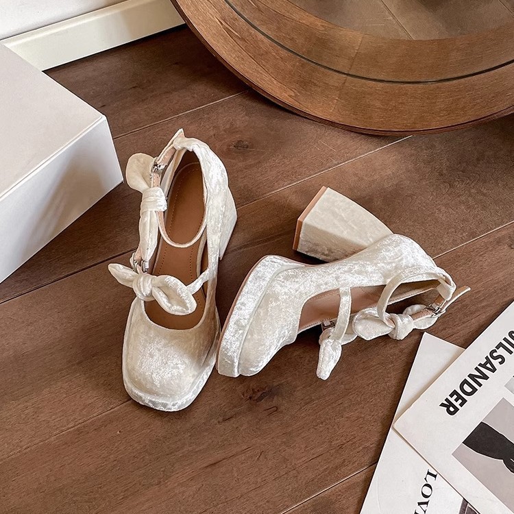 Gentle Chunky Heel Waterproof Platform High Heels Bow Pumps - Image 4