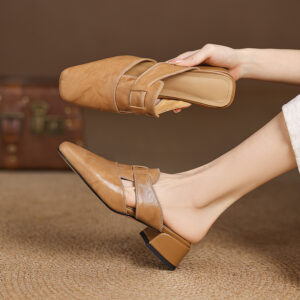 Retro Closed Toe Half Slippers Women's Summer Low Heel Thick Heel Rear Empty Sandals