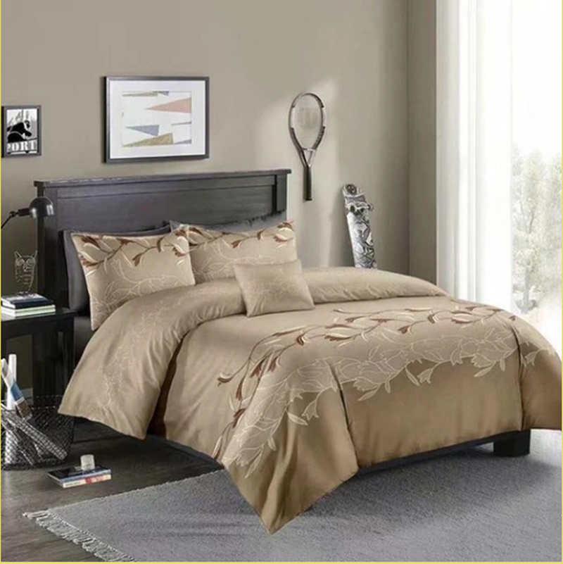 Three-piece Simple Plain Black Printing Bedding Set - Image 6