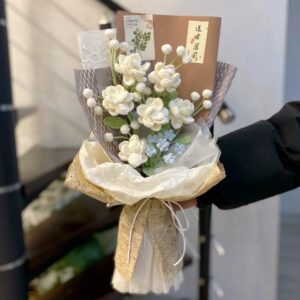 Hand Woven Yarn Bouquet For Finished Products