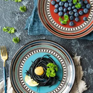 Hand-painted kiln glazed western food plate