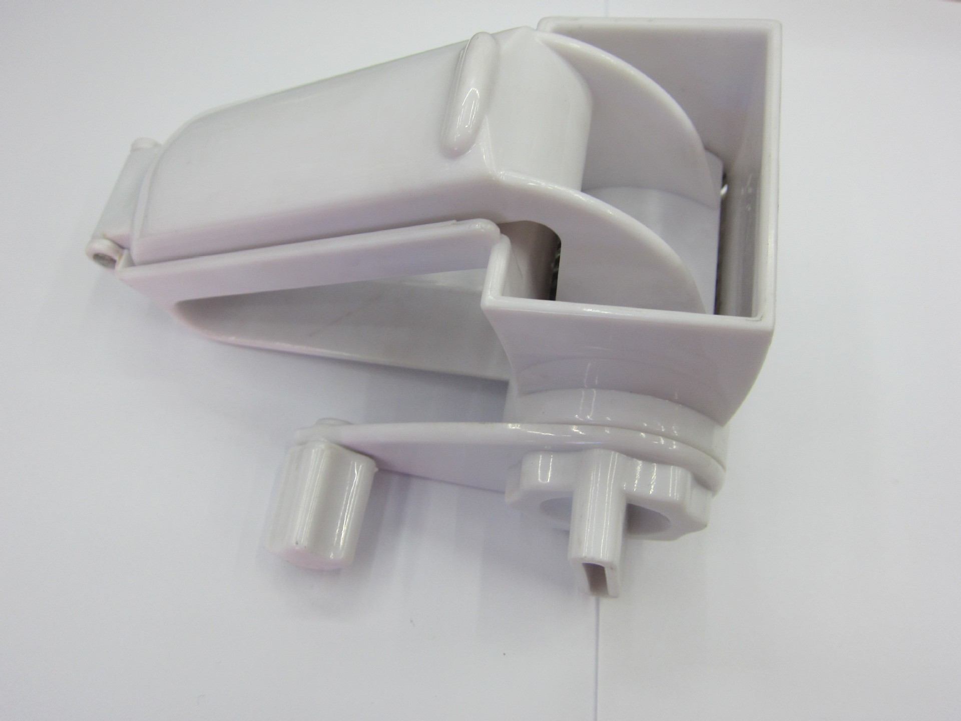 Stainless Steel Hand-cranked Rotating Cheese Grater - Image 5