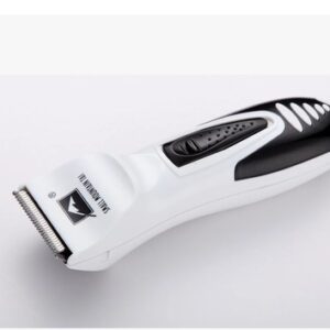 Electric hair clipper A008 export dry battery child adult hair clipper household electric hair clipper razor