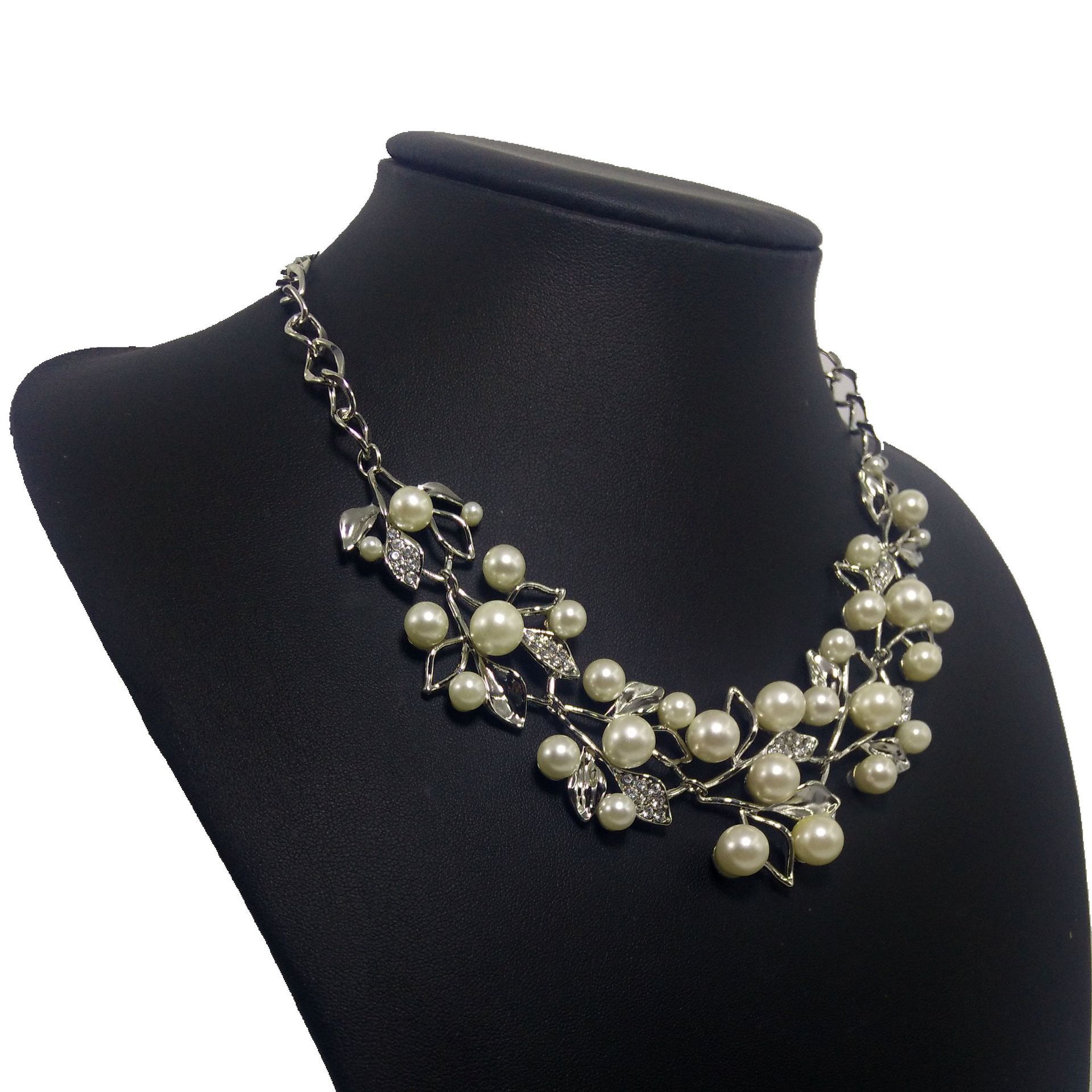 Two-Piece Set Of Pearl Four-Leaf Clover Necklace Jewelry Accessories Earrings - Image 2