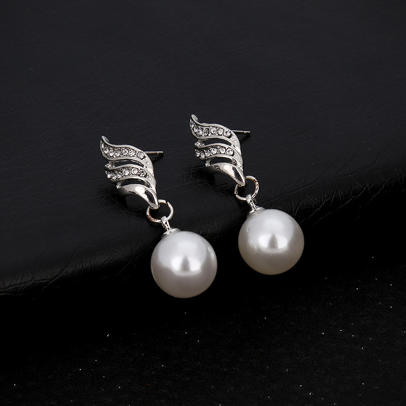 Europe and the United States eBay explosion models accessories wholesale bride accessories Pearl Diamond Necklace Set Earrings wavy lines - Image 5