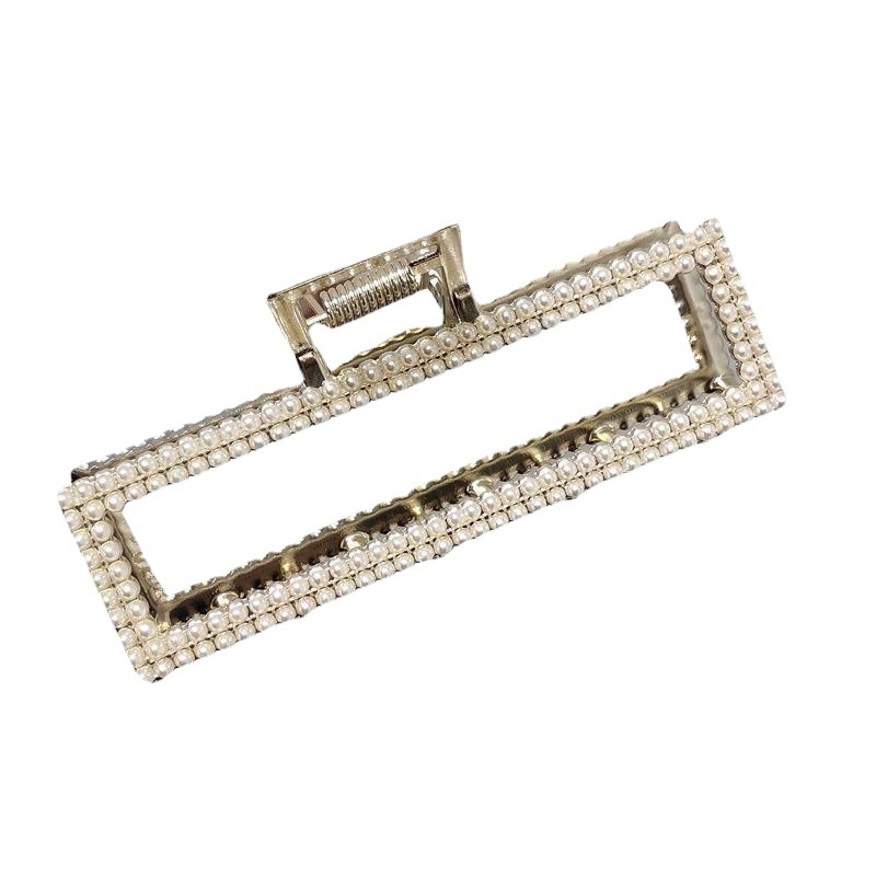 Simple And Elegant Sweet Pearl Clip - Image 2