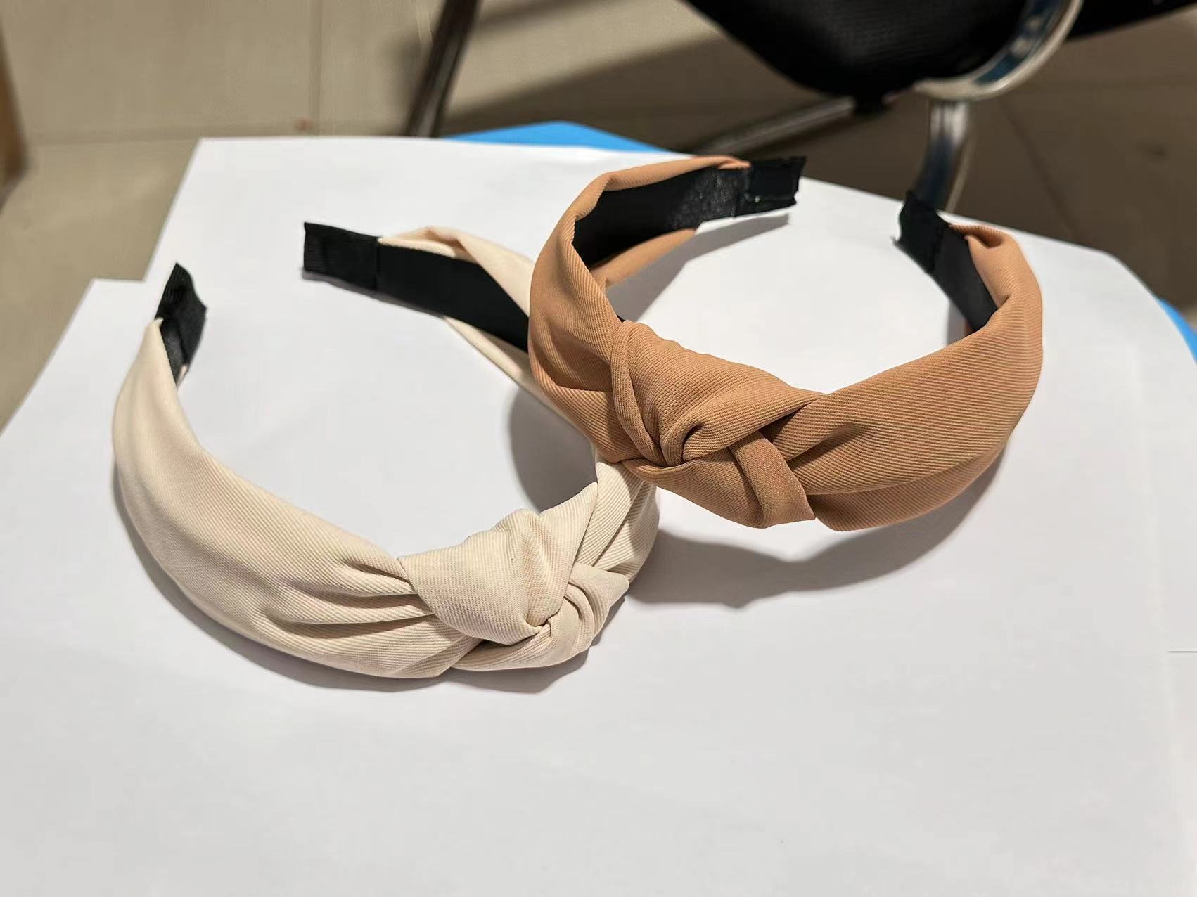 Fabric Craft Knotted Headdress Vintage Leopard Print Wide Brim Hair Band - Image 7