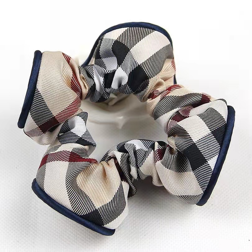 Simple New Classic Plaid Fabric Large Intestine Hair Ring I - Image 3