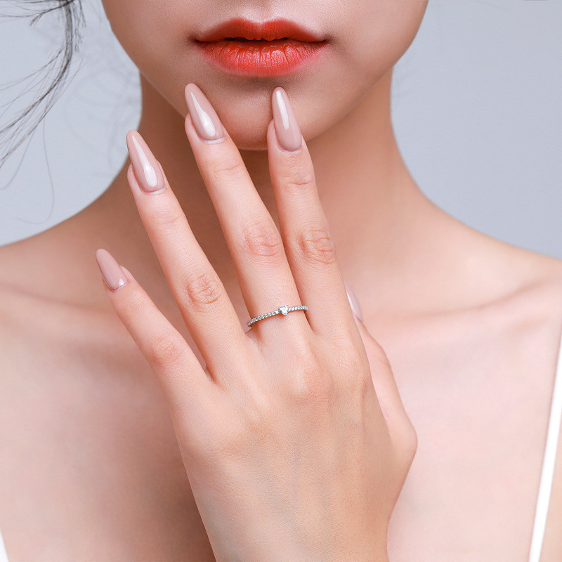 S925 Sterling Silver Light Luxury Simulation Diamond Heart-shaped Love Simple Wild Ring - Image 3