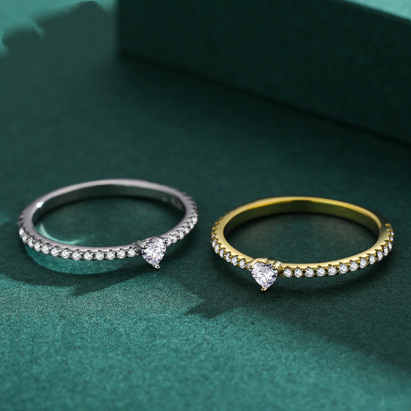S925 Sterling Silver Light Luxury Simulation Diamond Heart-shaped Love Simple Wild Ring - Image 5