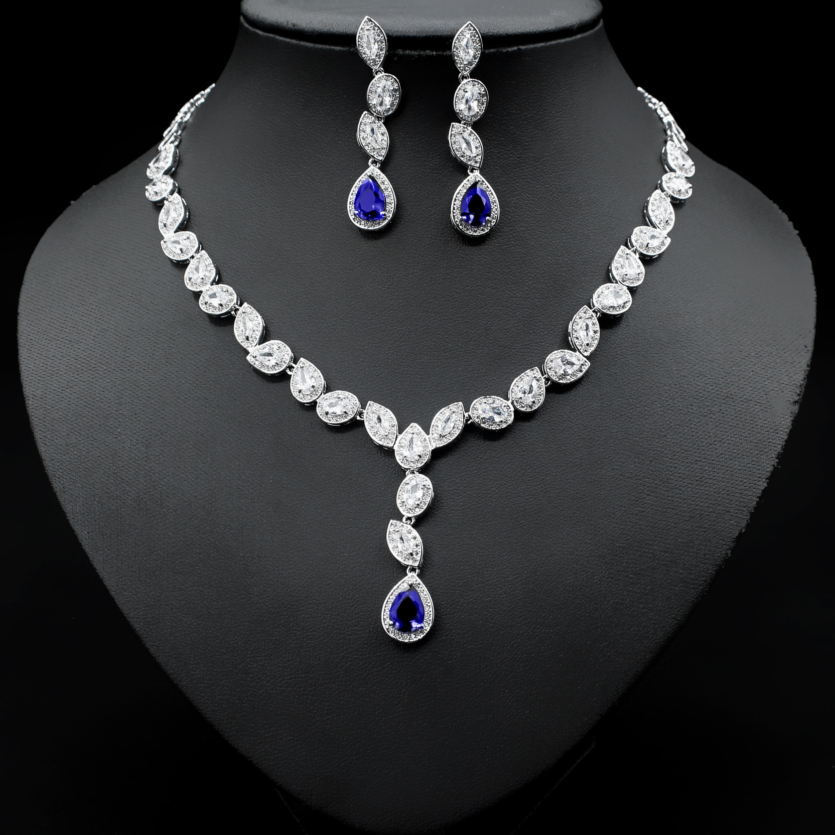Colorful Zircon Necklace Earrings Clavicle Chain Female Noble Luxury Wedding Dress Three-piece Set - Image 3