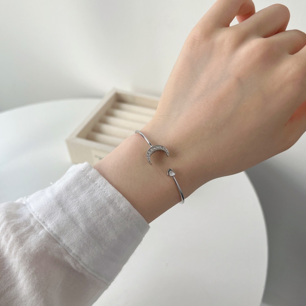 S925 Sterling Silver Bracelet Women's Exquisite Moon Zircon Inlaid - Image 4