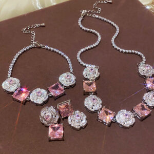 French Flower Square Zircon Necklace Light Luxury