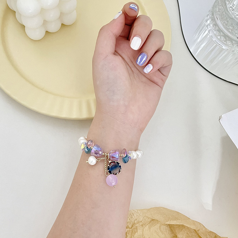 Fashion Crystal Pendant Women's Bracelet - Image 4