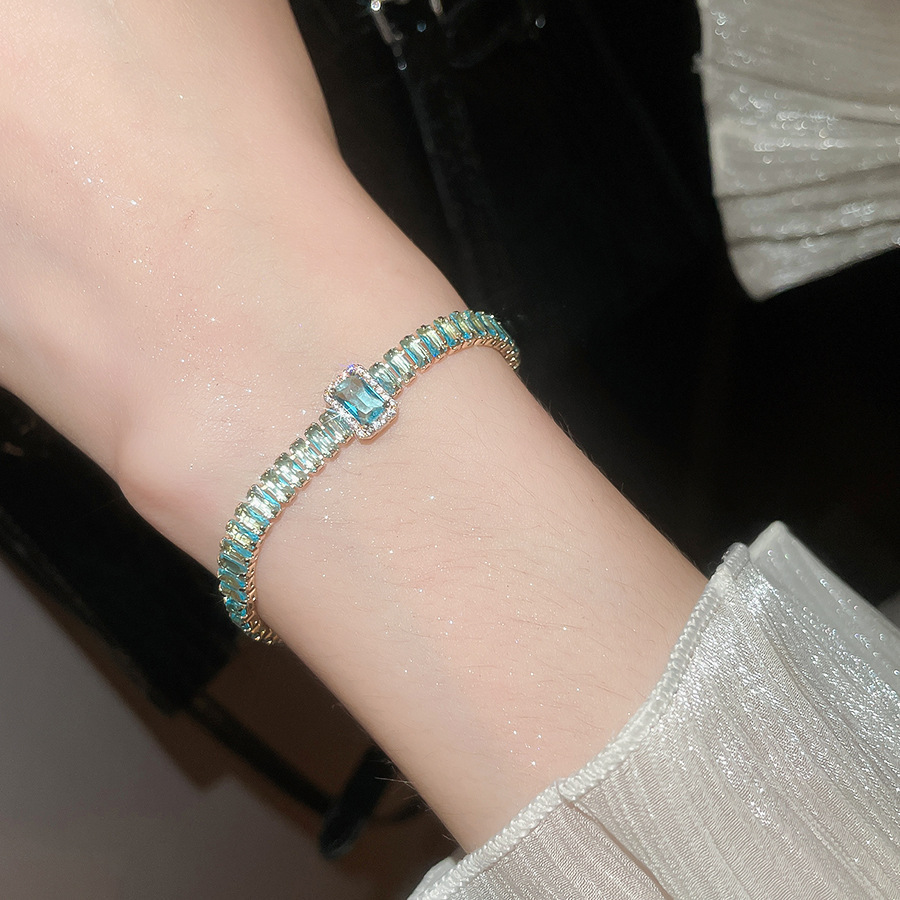 Dopamine Zircon Geometric Clasp Bracelet Delicate Bracelet - Image 4