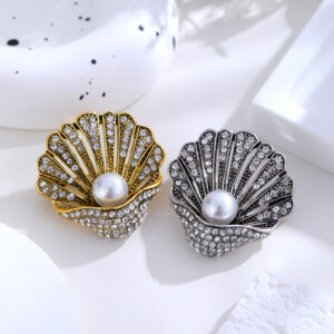 Fashion Vintage Rhinestone Pearl Shell Brooch