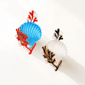 Creative Arts Dripping Shell Coral Brooch Female Alloy Marine Life Pin