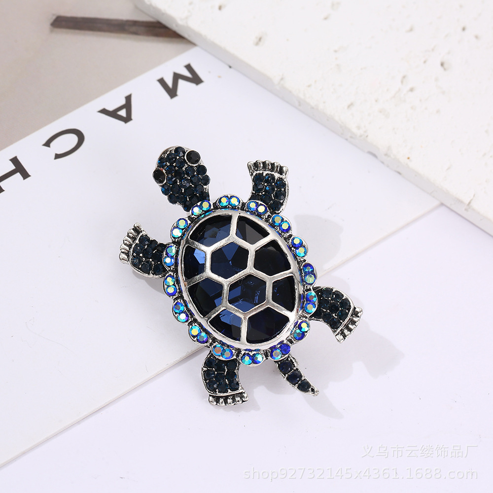 Retro Turtle Brooch High-grade Moving Object - Image 4