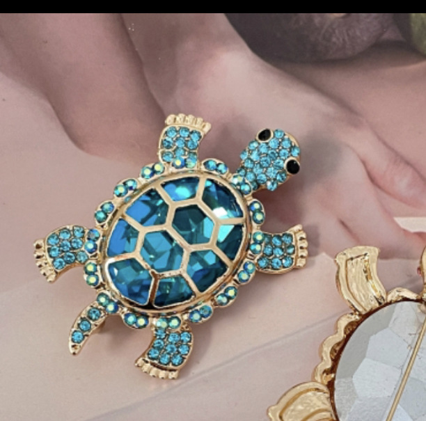 Retro Turtle Brooch High-grade Moving Object - Image 6