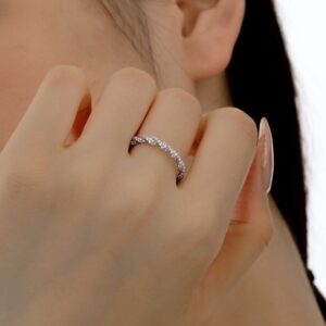 S925 Sterling Silver Ring Female Exquisite Twist Shape Zircon