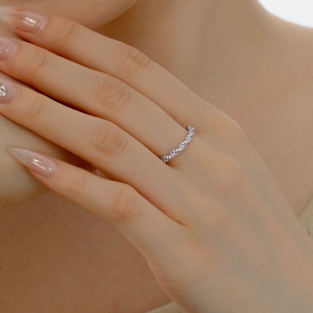 S925 Sterling Silver Ring Female Exquisite Twist Shape Zircon - Image 3