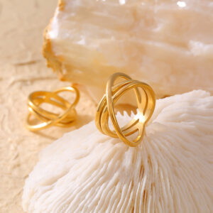 French Style Design Winding Hollow Cross Line Ring