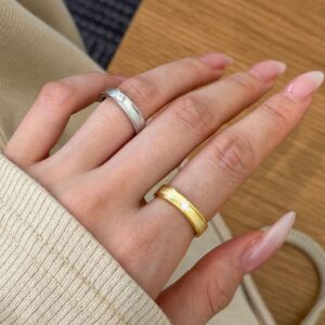 Alloy Women's Sterling Silver Arc Zircon Inlaid Ring