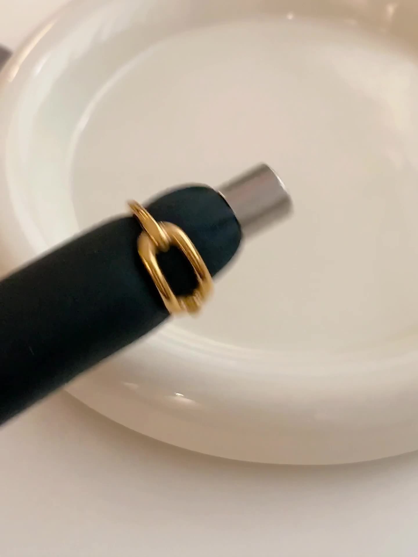 All-matching Niche High-grade Non-fading Ring - Image 5