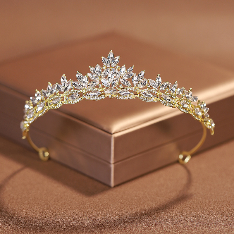 Retro Simple Elegant Crown Bridal Headdress Queen Crown Wedding Hair Accessories - Image 6